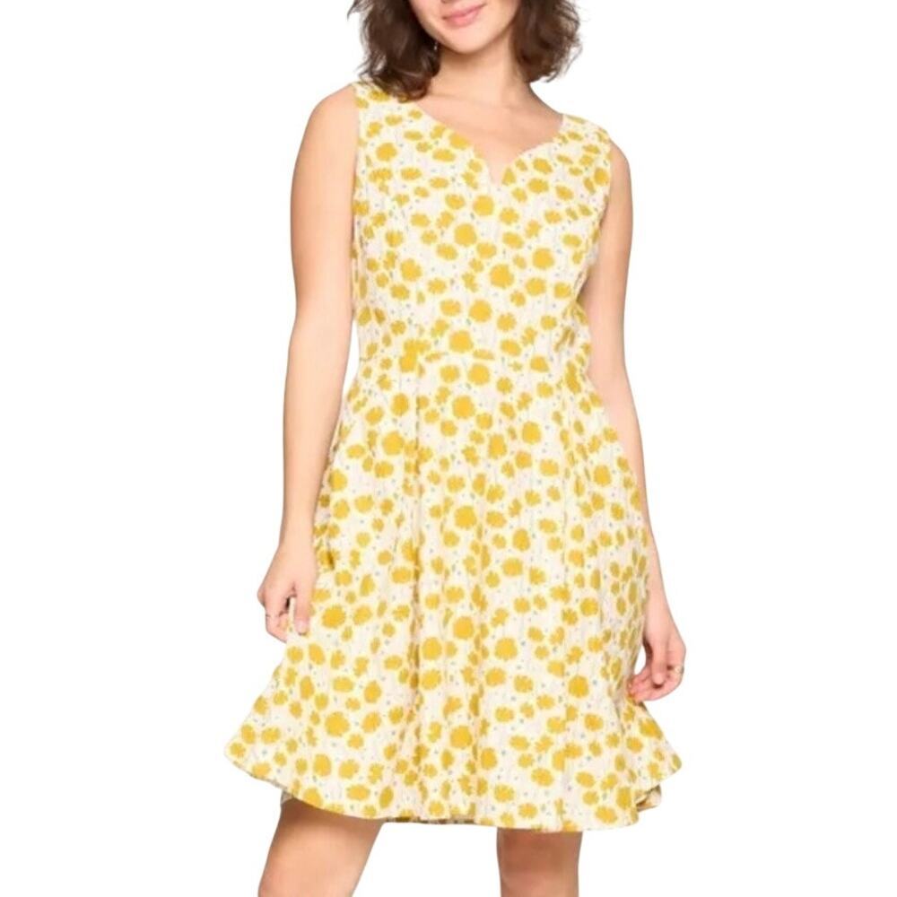 SM Wardrobe Dress Womens Size L Mustard Yellow Floral Sleeveless Lined Fit Flare